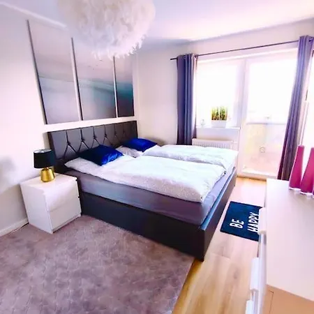 Neuwertige In Lage Incl. Parkplatz Apartment Magdeburg