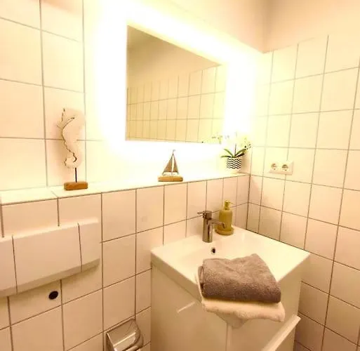 Neuwertige In Lage Incl. Parkplatz شقة